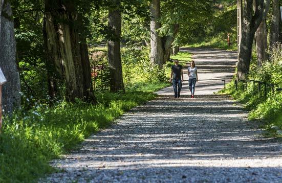 strzelnice zachodnie zamurowano, obsypano ziemią z trzech stron, usunięto strop między kondygnacjami i przystosowano na kaplicę.