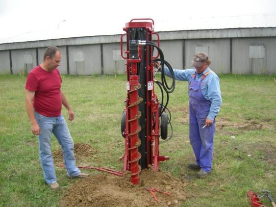 5. Wiertnica hydrauliczna VDM-G100 Wyposażenie: urządzenie wiertnicze VDM z napędem hydraulicznym na śrubę, agregat hydrauliczny z silnikiem benzynowym Honda o mocy 20 KM, komplet dwóch przewodów