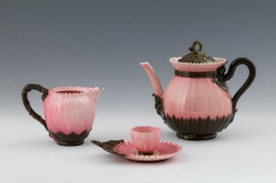 Zsolnay, fajans porcelanowy, szkliwo wysokotopliwe, Janus Pannonius Lotus