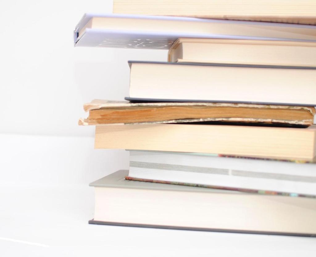 2011 Biblioteki uruchamiają wypożyczanie książek Baza czytelników systemu MAK+ została zarejestrowana w GIODO. System wzbogaca się o moduł Bibliografii Regionalnej.
