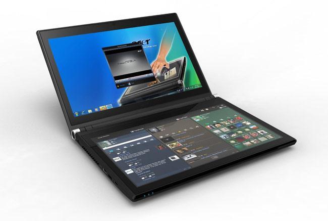 LAPTOP Laptop (notebook) - jest to mały, przenośny komputer osobisty.