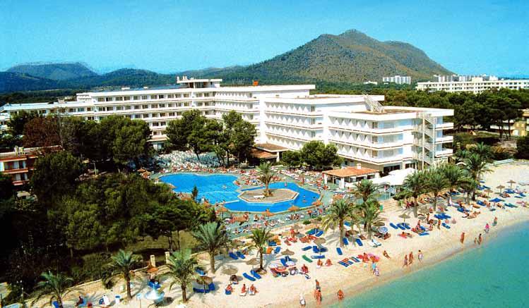 68 Hiszpania majorka Hotel Condesa De La Bahia nnnn Zatoka Alcudia Rodzinny hotel bezpośrednio przy szerokiej, piaszczystej plaży.