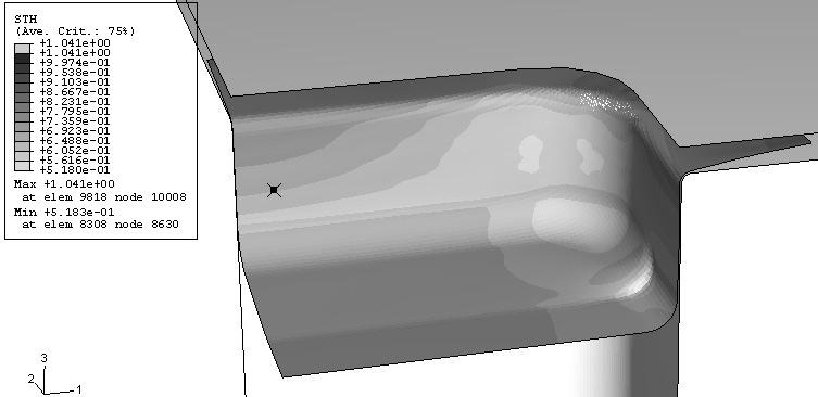 a) b) Rys. 11. Oblczone rozkłady gruboc: a) ABAQUS, b) Eta/Dynaform 3.2.