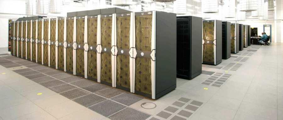 Supercomputer HLRB-II: SGI