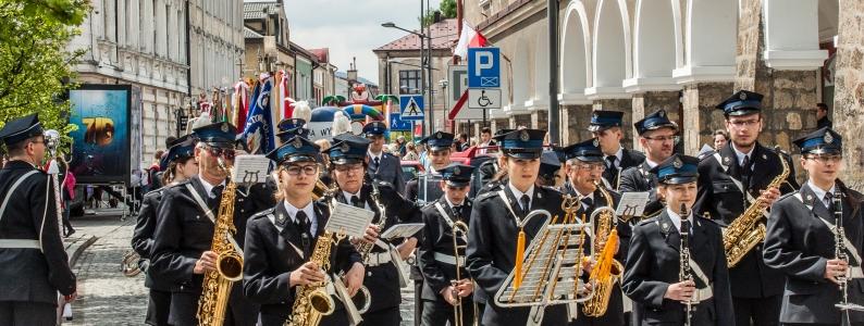 Rozkład jazdy: 9:18 odjazd ze stacji Nowy Sącz 12:07 przyjazd do stacji Gorlice i udział w atrakcjach z okazji Dni Gorlic 12:35 odjazd do Biecza (kurs ogólnodostępny, bilety w cenie 20 zł tam/powrót