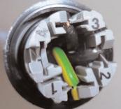3. Montaż/podłączenie do instalacji elektrycznej 3.5 Zewnętrzny nadajnik sygnału Wraziepotrzebymożebyćpodłączony zewnętrznypodajniksygnału(nrkat.