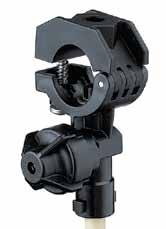 n Zapewnia szczelne zamknięcie za pomocą zaworu TeeJet ChemSaver. Do otwarcia zaworu zwrotnego wymagane jest ciśnienie 0,7 bara (10 PSI) na dyszy.