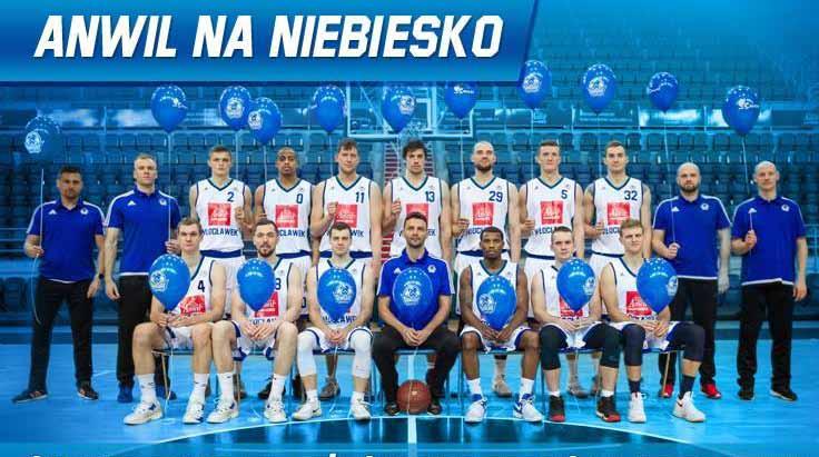 ANWIL TEAM nr 12 sezon 2016/2017 2 kwietnia był Światowy Dzień Świadomości Autyzmu. Anwil Włocławek przyłączył się do akcji i tamtego dnia świecił na niebiesko.