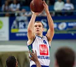 W niej mogę ukryć swoje mankamenty i obwinić kogoś innego, jak zdobędzie punkty. PARTIZAN czy CRVENA ZVEZDA: Zawsze i wszędzie PARTIZAN!