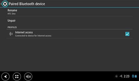 Łączenie przez Bluetooth Aby połączyć urządzenie TomTom Bridge ze smartfonem za pośrednictwem połączenia Bluetooth, wykonaj poniższe czynności: 1.