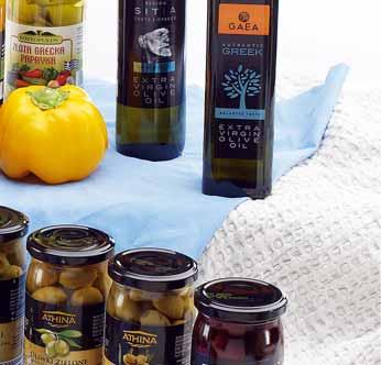 Posolić, zostawić na noc w marynacie (oliwa z oliwek wymieszana z płatkami chilli, kolendrą,