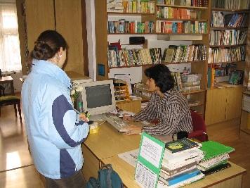 V roku 1997 prešli všetky oddelenia na automatizovaný výpožičný systém, čím sa stali všetky základné knižničné procesy plne automatizované.