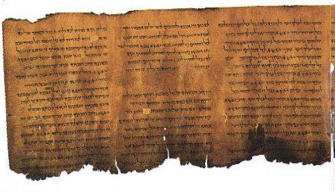 papirus 17 Starożytne księgi miały formę zwojów.