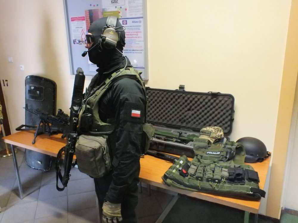 Jarosława Kalety, który jako jeden z pierwszych oddał krew.