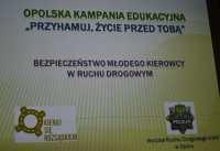 To już 8 spotkanie w ramach Przyhamuj, życie przed Tobą Konkurs dla uczniów z zakresu wiedzy o ruchu drogowym i motoryzacji, pokaz techniki jazdy oraz symulacja zdarzeń i dachowania pojazdu to