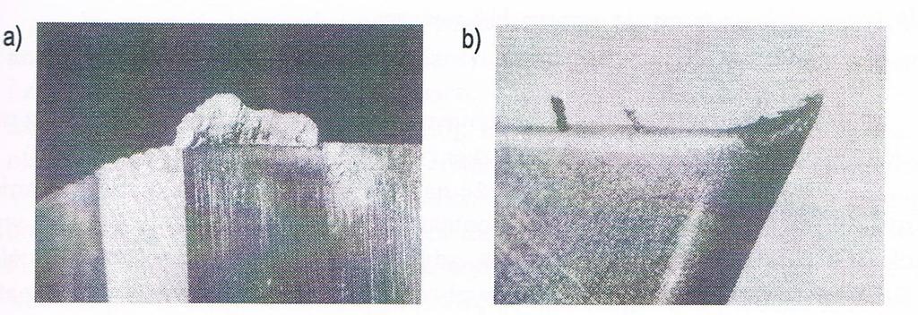 Narost Narost na ostrzu: a) widok na powierzchnię przyłożenia, b) widok na powierzchnię boczną Narost powstaje najczęściej podczas skrawania metali miękkich i ciągliwych.