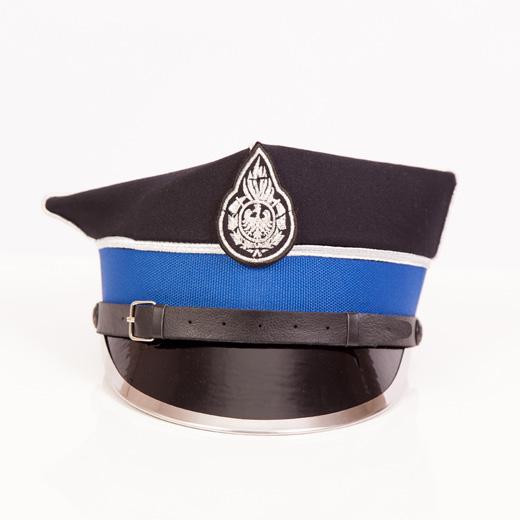 Marynarka z pagonami i haftowanymi ognikami oraz spódnica z wysokiej jakości tkaniny -