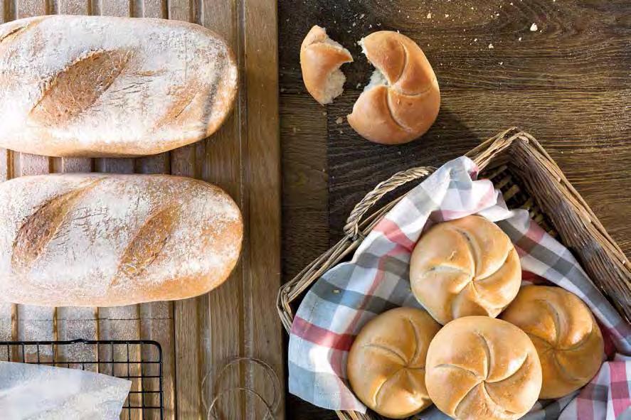 Spółdzielnia Piekarsko Ciastkarska w Warszawie to ponad 65 lat tradycji wypieku wyrobów piekarskich. Piekarnia SPC kojarzy się warszawiakom z najwyższą jakością i najlepszym smakiem.