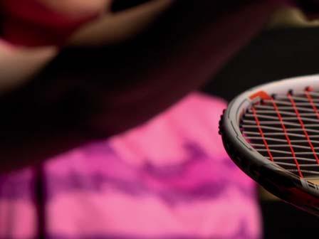 NACIĄGI / TECHNOLOGIE TWARDY Naciągi Yonex opracowane w Japonii,
