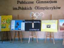 Uczniowie brali aktywny udział w spotkaniu.