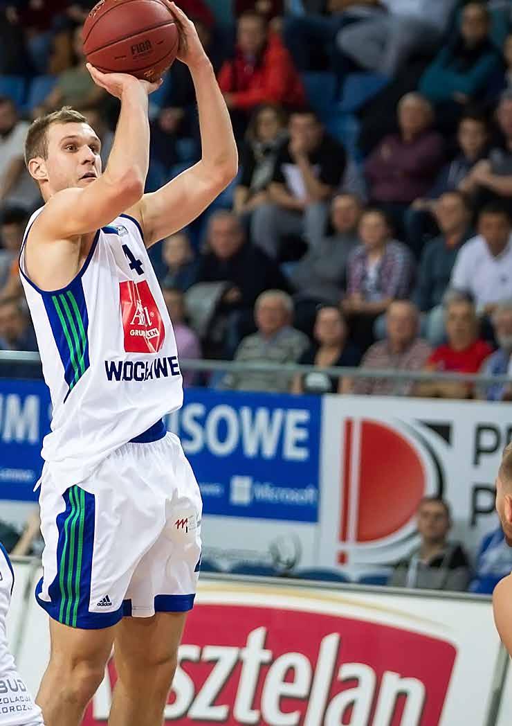 ANWIL TEAM nr 8 sezon 2016/2017 Serbski obrońca, który może grać nawet na trzech pozycjach, miał istne wejście smoka w zespół Anwilu Włocławek w listopadzie minionego roku.