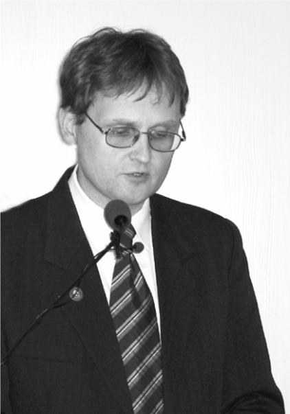 Jarosław Charkiewicz Kult świętych w Prawosławiu Słowa kluczowe: Bóg, święci, świętość, teologia, przebóstwienie, Prawosławie, antropologia, Kościół, kult świętych, Biblia, aniołowie, ikona,