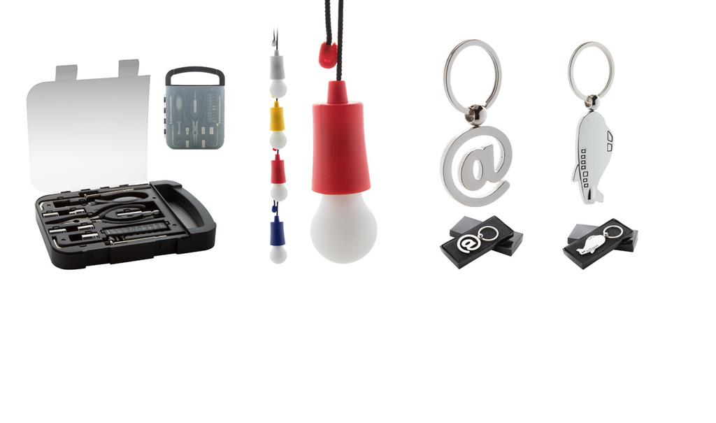 24 TOOLS AND KEYS TOOLS AND KEYS 24 PITSTOP AP800394 220 160 27 mm [ S2 (4C, 100 100 mm) LYENA AP781006 ø55 154 mm [ P2 (1C, 15 35 mm) UNREAD AP810741 ø36 mm [ E1 (ø35 mm) PACIFIC AP810740 50 28 mm [