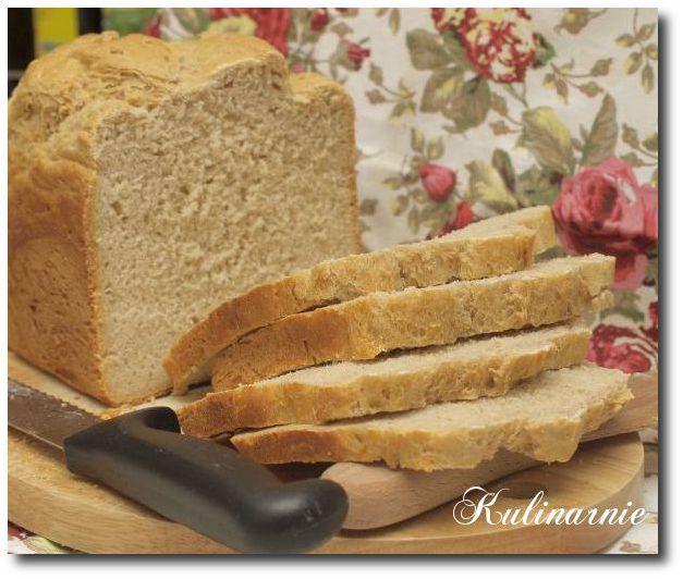 Uwielbiam chleby żytnie wszelkiej maści, a już chleby żytnie na żytnim zakwasie to dla mnie cud, miód ;) Musiałam sobie wypracować w miarę prosty chleb, typowo codzienny, z którym nie będzie