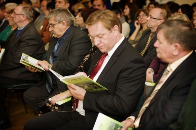 Na promocję publikacji przybyło wiele ważnych osobistości związanych z naszym regionem,