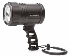 Rechargeable Power cord, charger 230V AC, 12V DC W zestawie: Przewód zasilający, ładowarka 230V AC, 12V DC X-Pistol RC posiada wszystkie cechy, których szukasz w szperaczu.