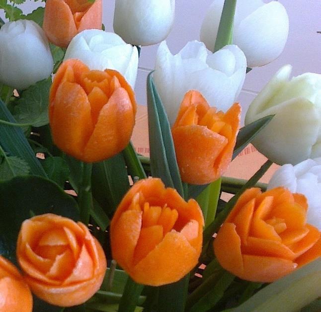 VI. Tulipany