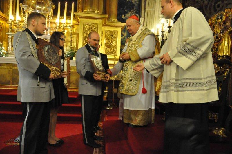 Liczne literackie XVII-, XVIII- i XIX-wieczne ślady polskich tęsknot za Śląskiem wskazują na ważne miejsce Raciborza w dziejach Korony Polskiej.