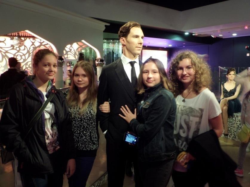 Dzień 5 Dzień w Londynie: Madame Tussauds*, jedyna tak możliwo ć by zrobić sobie zdjęcie ze swoimi idolami bez konieczno ci stawiania czoła ich ochroniarzom, Science Museum i Natural HistoryMuseum,