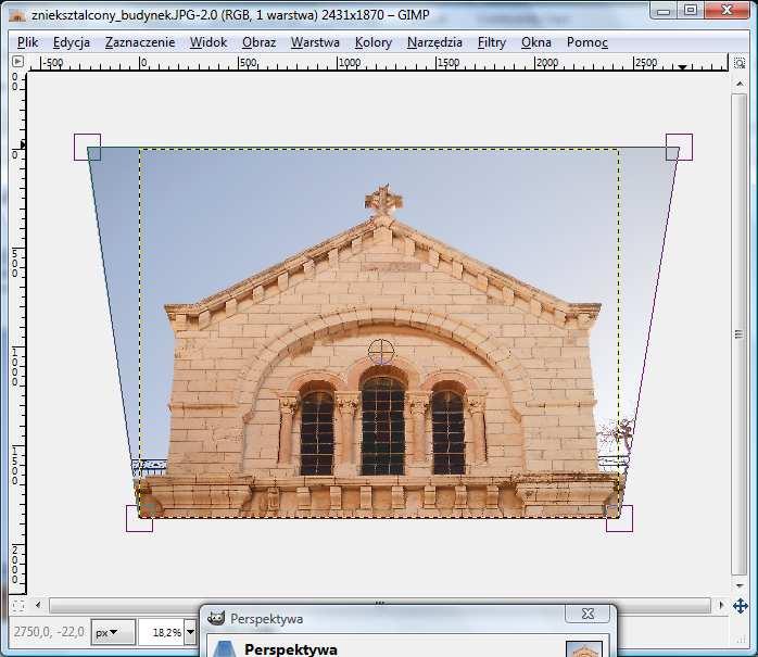 zniekształceniem geometrycznym.