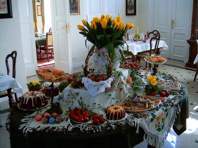 Kuchnię palce lizać! Bar Bistro BABUSHKA w Hajnówce Babushka Bistro Bojarski Gościniec w Narewce www.bojarskigosciniec.