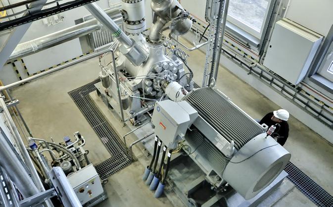 Projekty pod klucz Wystarczy podpisac kontrakt, a później nacisnąć START Formuła projektu pod klucz odpowiada na potrzebę kompleksowej obsługi klientów, zwłaszcza przy dużych projektach