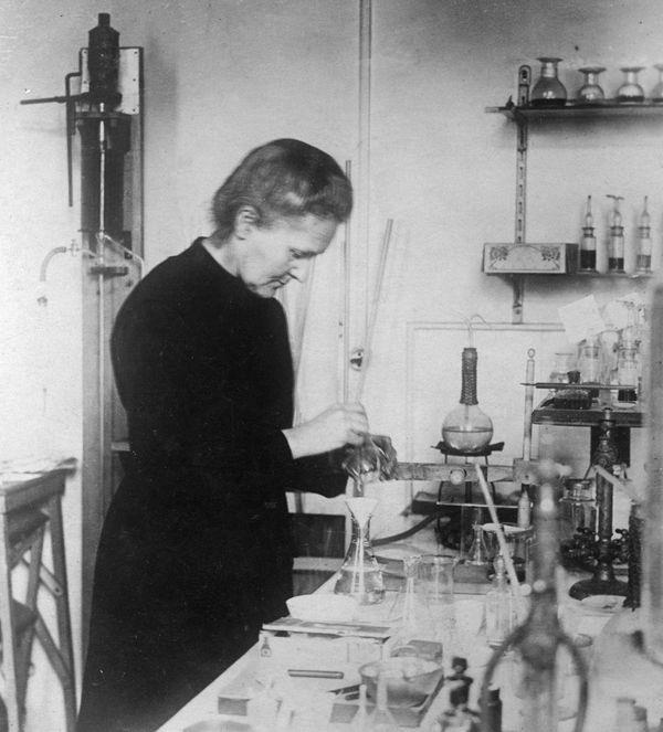 Kiedy w 1934 roku Maria Curie-Skłodowska zaczęła czuć się coraz gorzej lekarze zdiagnozowali grypę, a później gruźlicę.