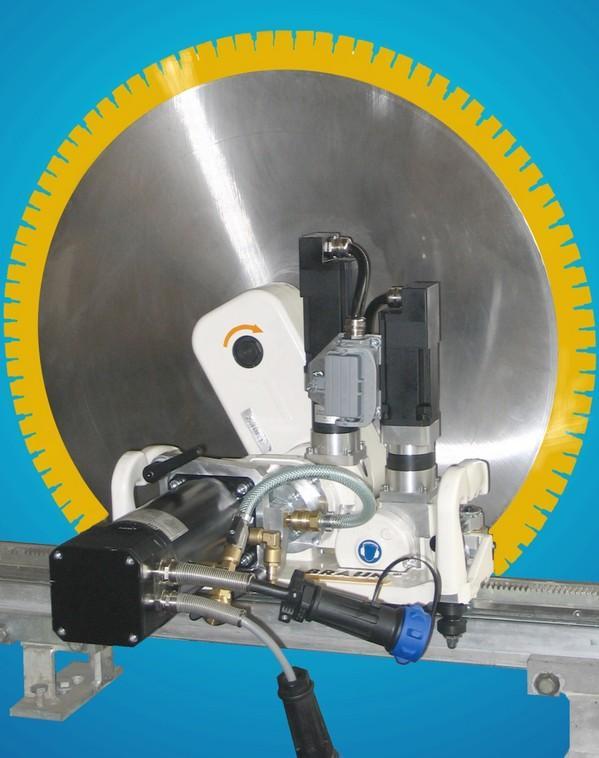 głębokość cięcia 530mm, moc 11kW, zdalne sterowanie max średnica tarczy Ø1500mm, max.