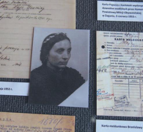Sama bohaterka pojawi³a siê na romskim pikniku na Kwadracie. - To najlepsze miejsce, jakie mo na by³o wybraæ - cieszy siê Iwona Buchmiet, dyrektor Szko³y Podstawowej nr 1 przy ul. D¹browskiego.
