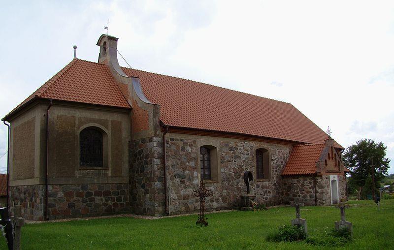 Rysunek 15 Kościół w Jesionowie (źródło: https://pl.wikipedia.