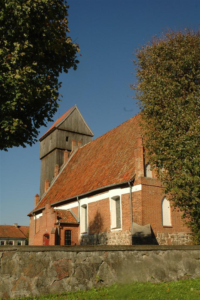 Bartłomieja: gotycki kościół parafialny zbudowany w latach 1360-1370.
