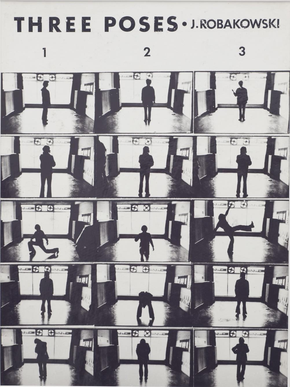 23. Józef Robakowski (1939) Trzy pozy z cyklu Fotoakcje 1975 odbitka żelatynowo-srebrowa, papier, tekst letrasetowy, 29 x 39,8 cm sygn. i dat. na odwrocie vintage print cena wywoławcza: 17.
