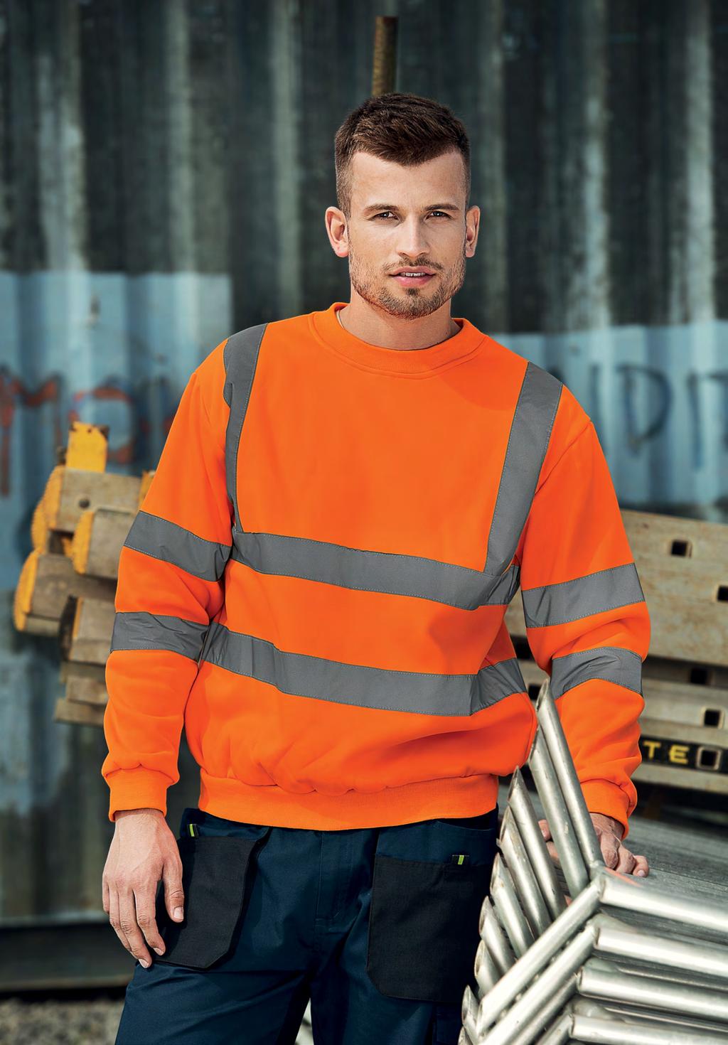 HV ESSENTIAL 4V6 kulista Single Jersey, wewnętrzna strona czesana, główka rękawa 100 %