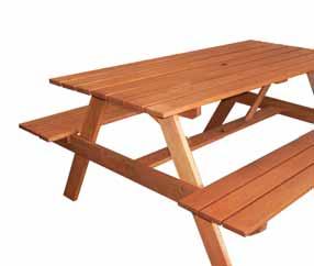 Rozmer: 150 x 142 x 74 cm HECHT SURIA SET 149,90 Kombinovaný set štyroch rozkladacích stoličiek a jedného stola z tvrdého tropického dreva Meranti. Vhodné pre záhradné kryté plochy a interiér.
