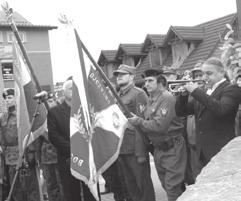 ~ 17 ~ Nr 14 (405) gionu. Wzięli oni udział we wspólnej zabawie ucząc się m.in. tańców regionalnych, a zwłaszcza słynnego Hajduka.