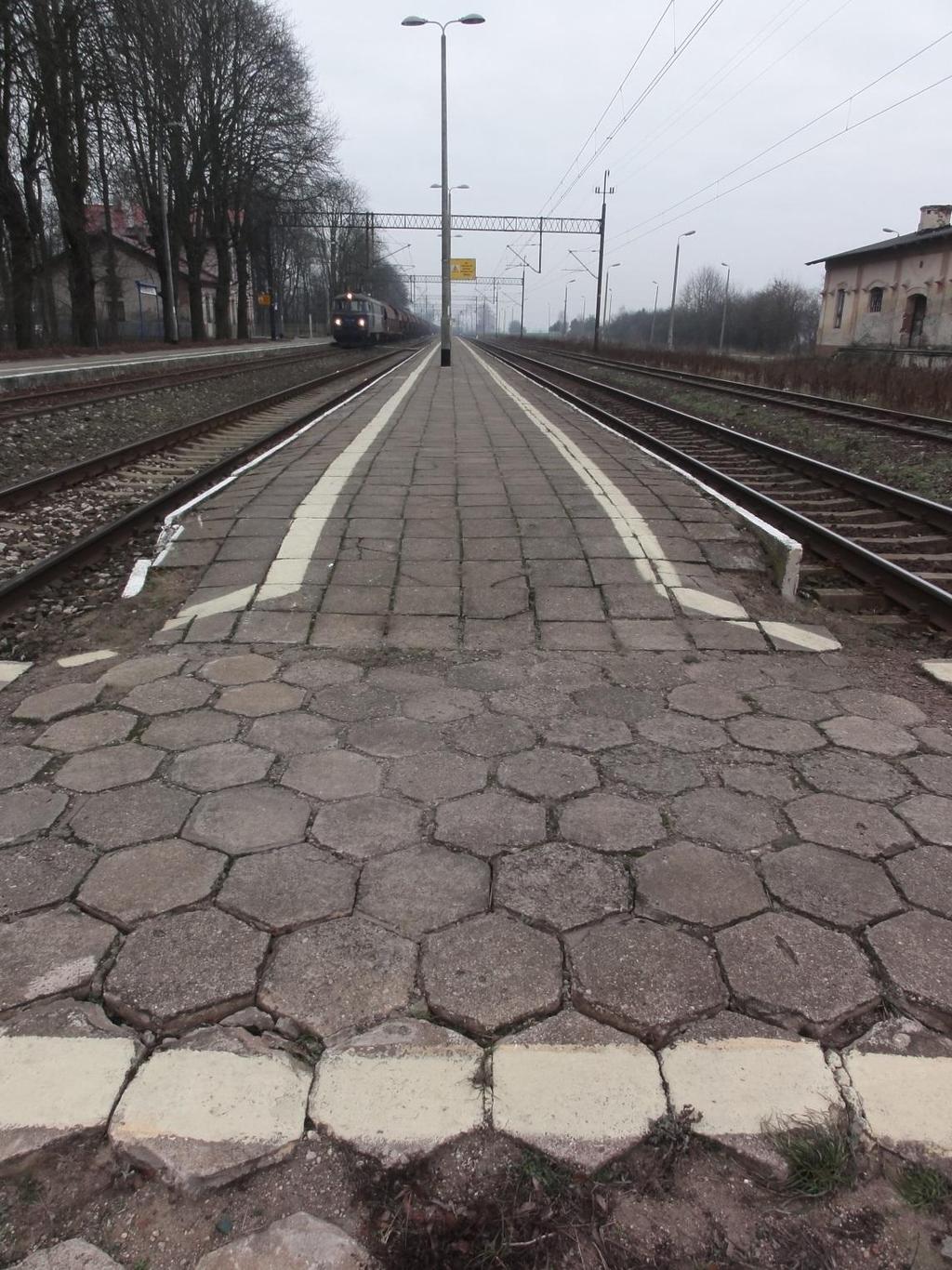 Rys. 8. Peron wyspowy na stacji Kaliska Kujawskie; źródło: materiały własne 3.2.4 