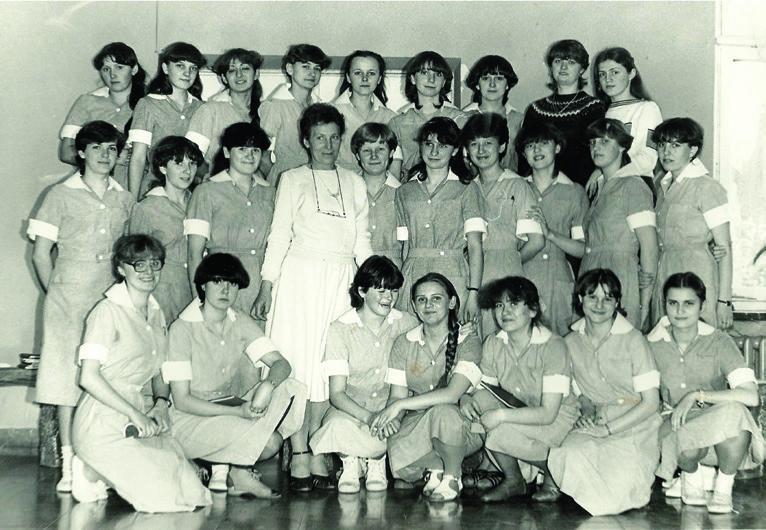 Małgorzata, Latkowska Barbara, Lis Grażyna, Lisowska Dorota, Muszyńska Joanna, Nowak Renata, Osełka Teresa, Ozga Wychowawczynią Marią Sokulską Małgorzata, Patrzałek Marzanna, Parkita Halina, Pawelec