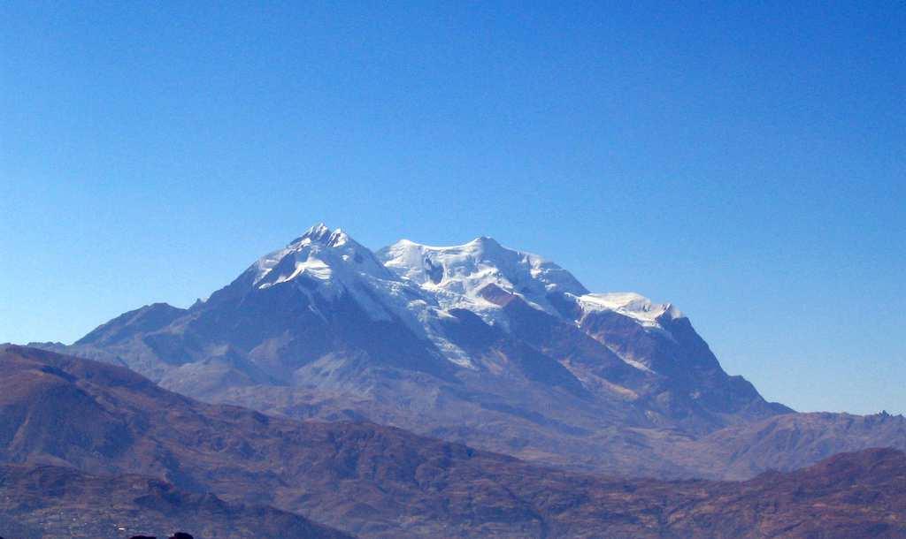 Kordyliera Wschodnia Cordillera Real ze szczytami powyżej 6000 m n.p.m.:illampu -6045 m n.