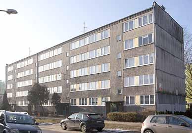 STOLARKI OKIENNEJ Stolarka okienna w lokalach mieszkalnych i częściach wspólnych: Łaska 94 ROBOTY DROGOWE Wymiana chodników z płyt betonowych na kostkę brukową: ul. Moniuszki od ul. Ostatniej do ul.
