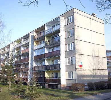 Myśliwskiej i do parkingu) Smugowa 4b (wraz z regulacją trzech studzienek) Smugowa 14/Smugowa 6a, Smugowa 18/Smugowa 16 (chodnik łączący budynki) Utwardzenie terenu pod
